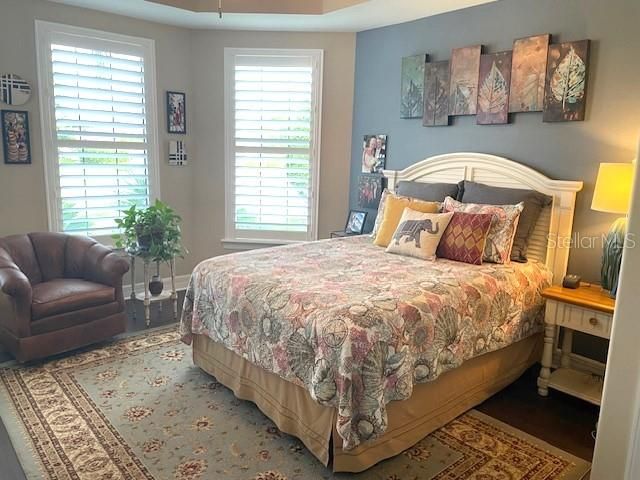 Activo con contrato: $874,999 (3 camas, 3 baños, 2483 Pies cuadrados)