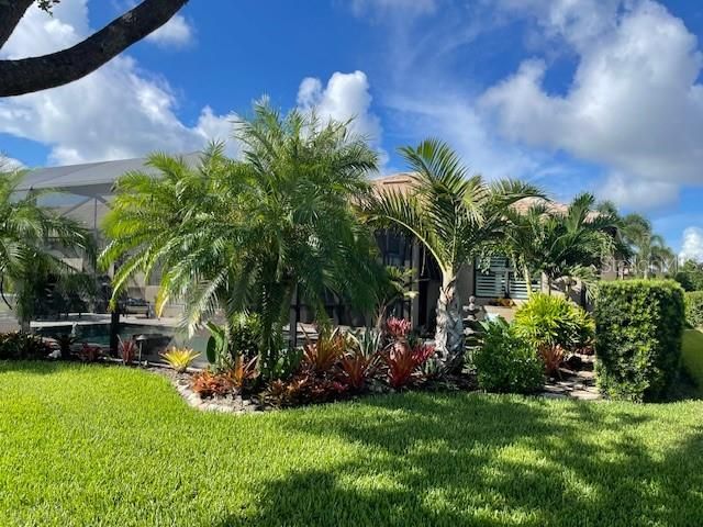 Activo con contrato: $874,999 (3 camas, 3 baños, 2483 Pies cuadrados)