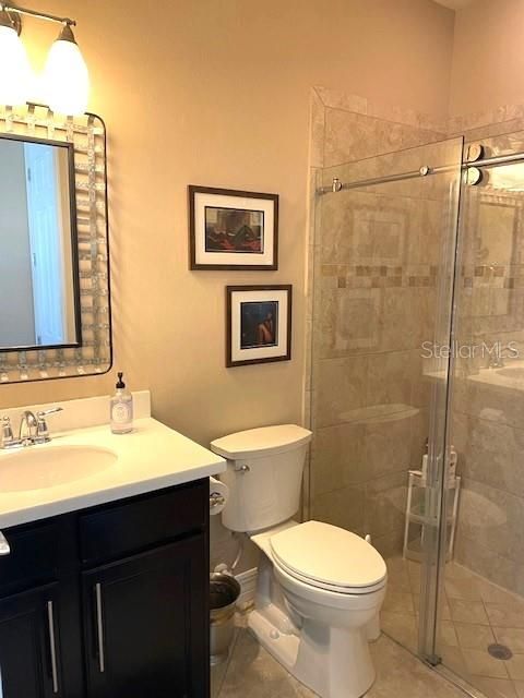 Activo con contrato: $874,999 (3 camas, 3 baños, 2483 Pies cuadrados)