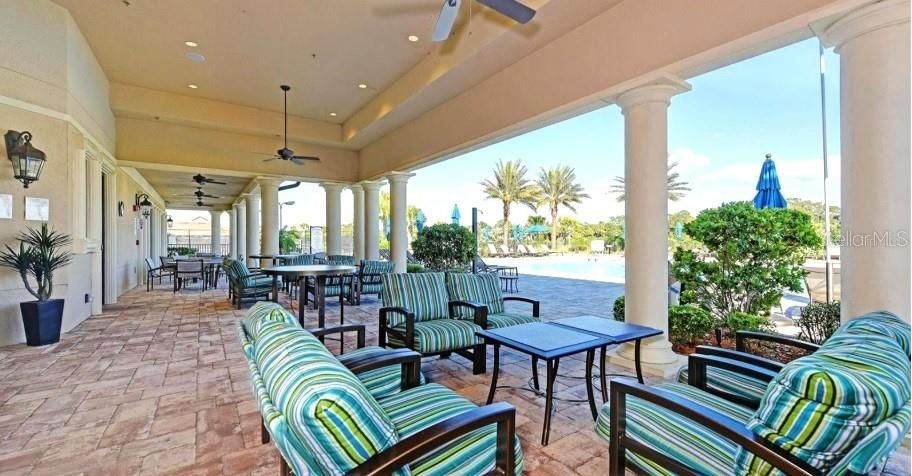 Activo con contrato: $874,999 (3 camas, 3 baños, 2483 Pies cuadrados)