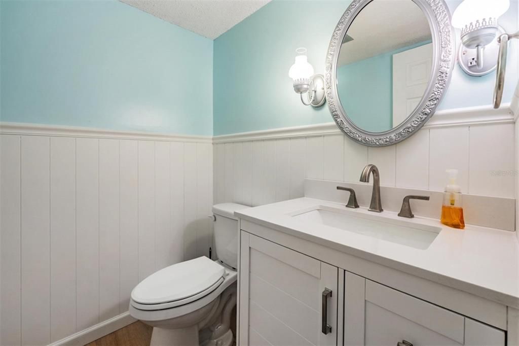 На продажу: $327,000 (3 спален, 2 ванн, 1445 Квадратных фут)