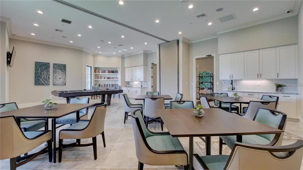 For Sale: $635,000 (3 beds, 3 baths, 2824 Square Feet)