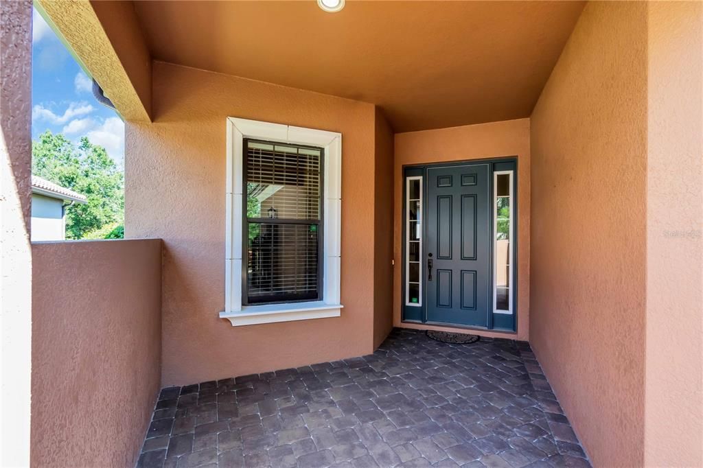 For Sale: $635,000 (3 beds, 3 baths, 2824 Square Feet)