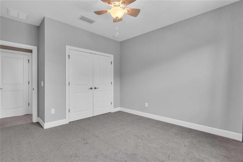 For Sale: $635,000 (3 beds, 3 baths, 2824 Square Feet)