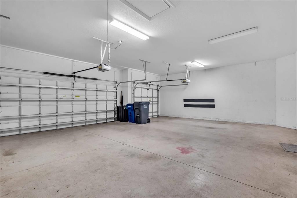 For Sale: $635,000 (3 beds, 3 baths, 2824 Square Feet)