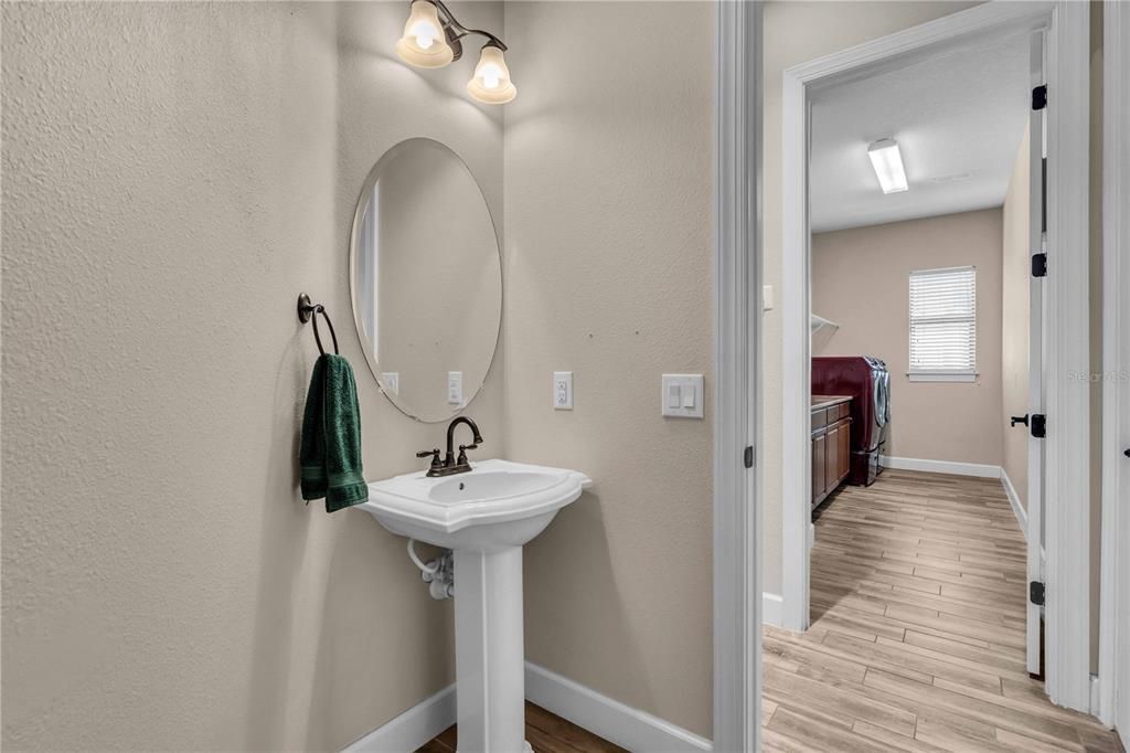 For Sale: $635,000 (3 beds, 3 baths, 2824 Square Feet)