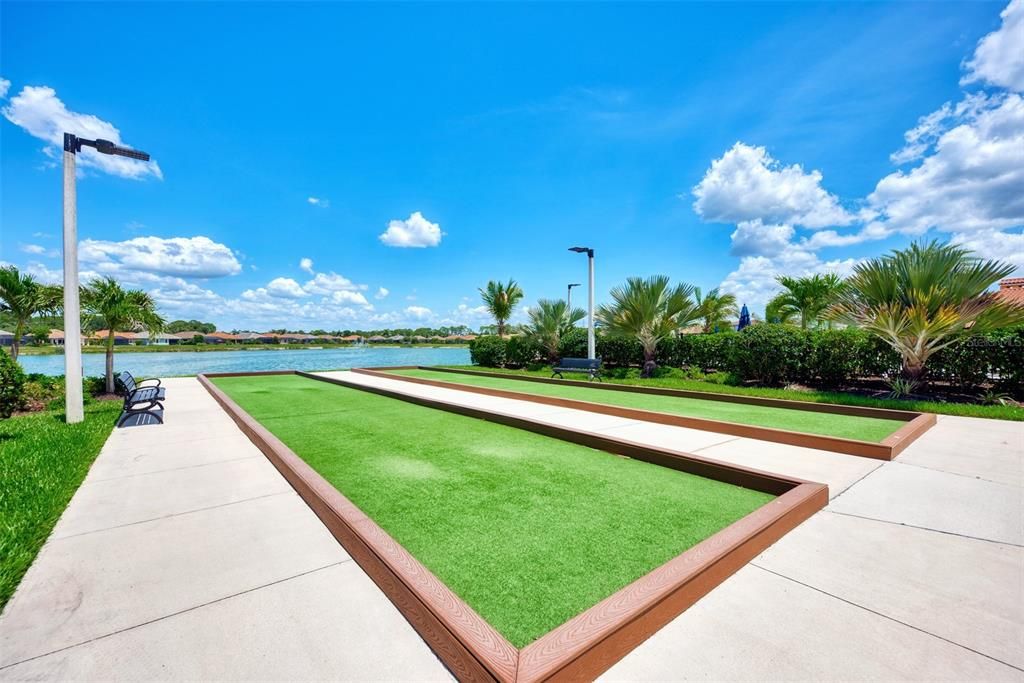 Activo con contrato: $374,900 (2 camas, 2 baños, 1432 Pies cuadrados)