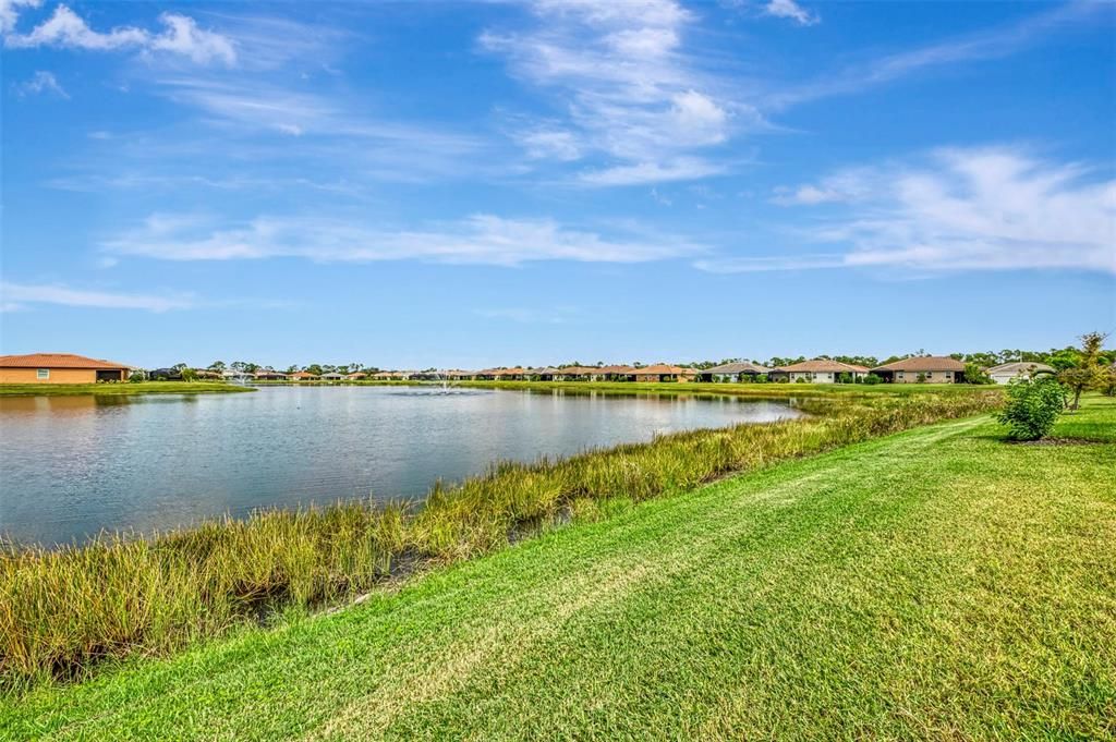 Activo con contrato: $374,900 (2 camas, 2 baños, 1432 Pies cuadrados)