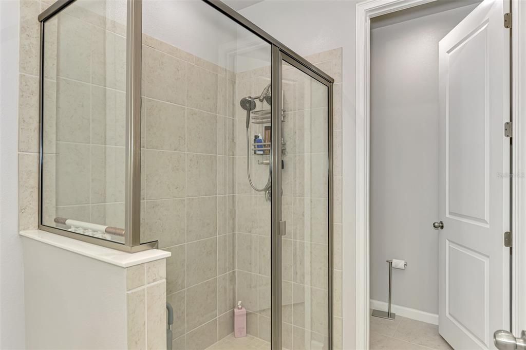 Activo con contrato: $374,900 (2 camas, 2 baños, 1432 Pies cuadrados)