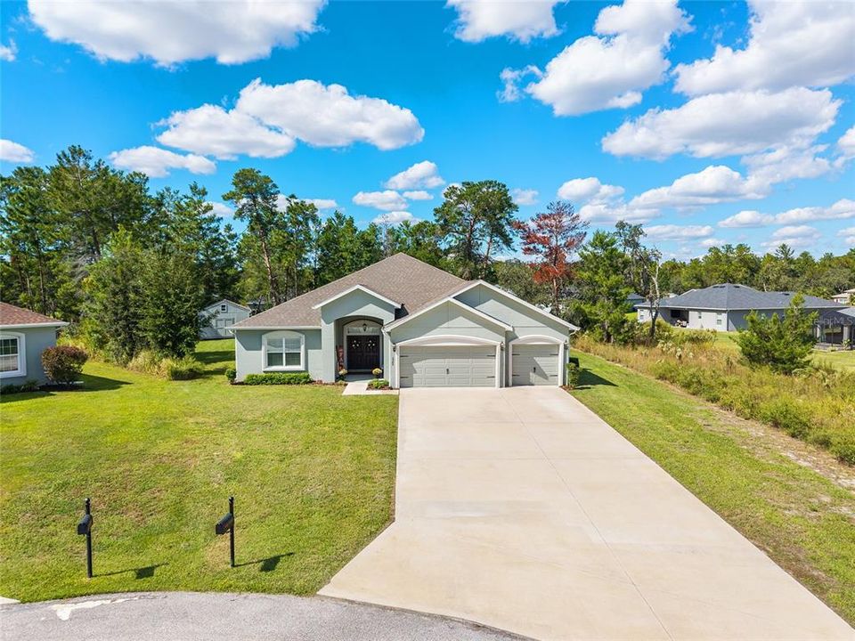 合同活跃: $475,000 (5 贝兹, 3 浴室, 2795 平方英尺)