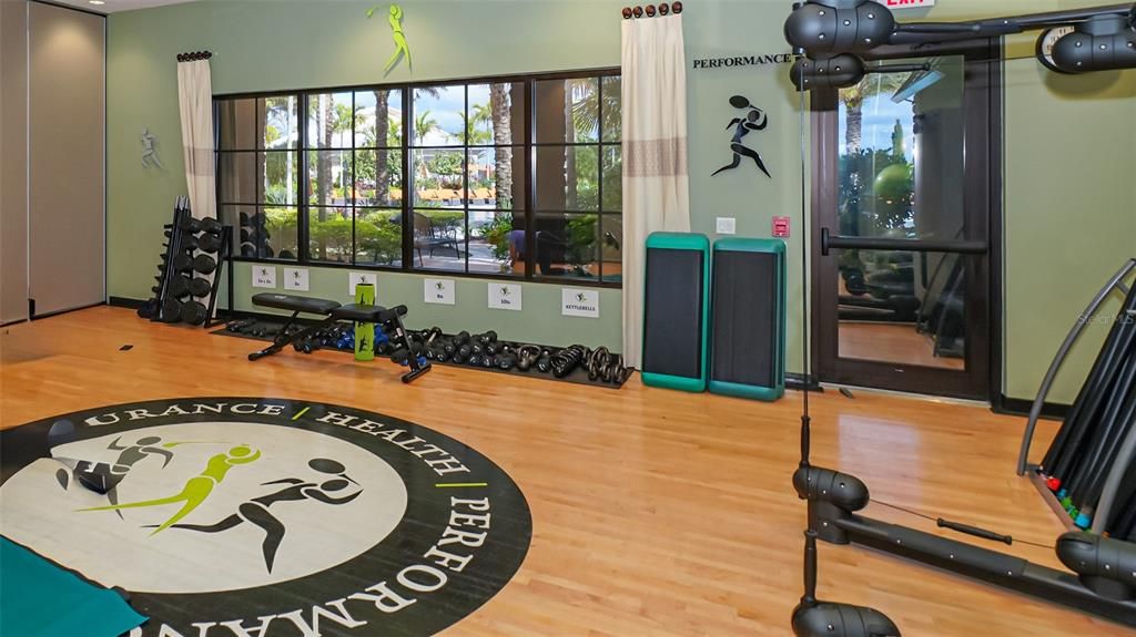 出租: $5,750 (3 贝兹, 3 浴室, 2993 平方英尺)