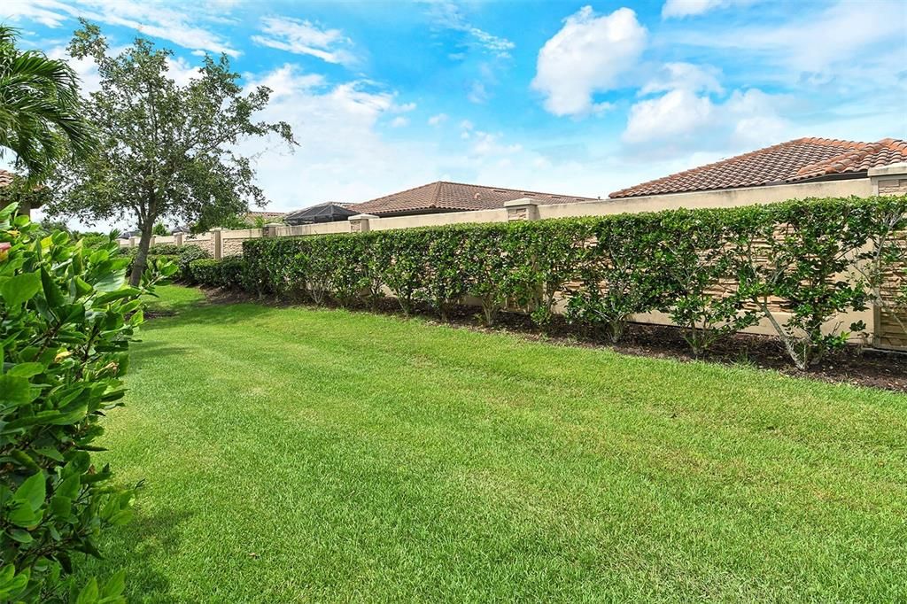 出租: $5,750 (3 贝兹, 3 浴室, 2993 平方英尺)