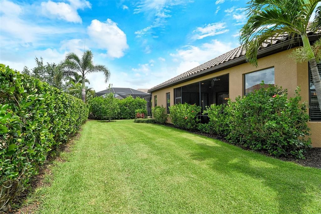 出租: $5,750 (3 贝兹, 3 浴室, 2993 平方英尺)