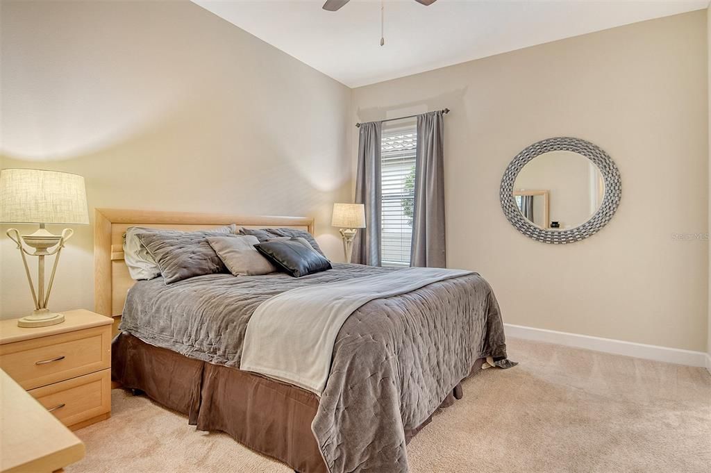 出租: $5,750 (3 贝兹, 3 浴室, 2993 平方英尺)