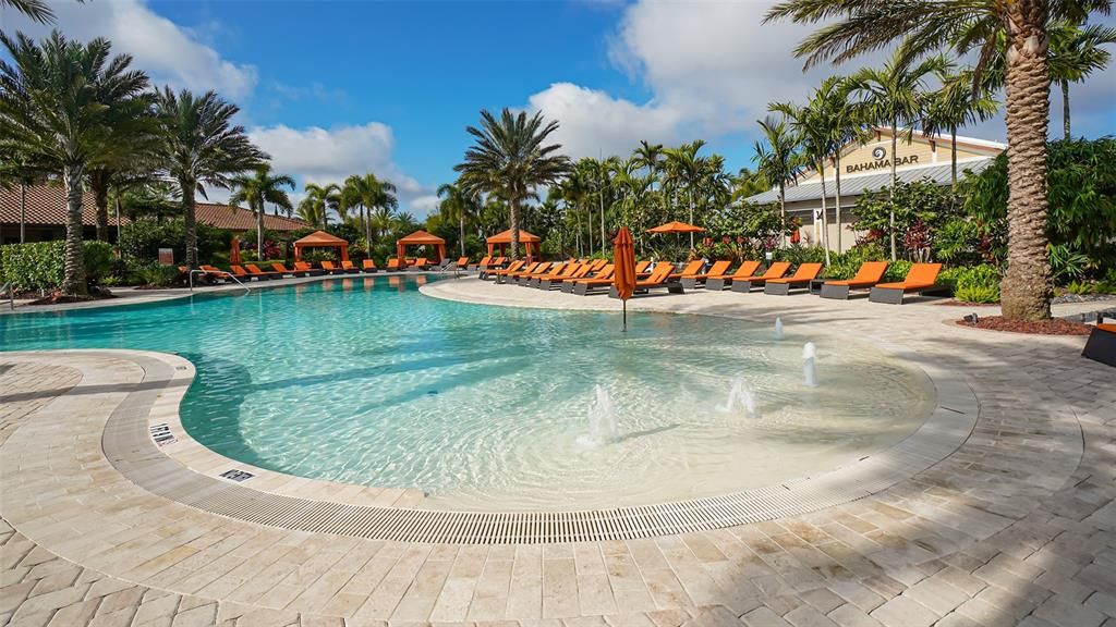 出租: $5,750 (3 贝兹, 3 浴室, 2993 平方英尺)