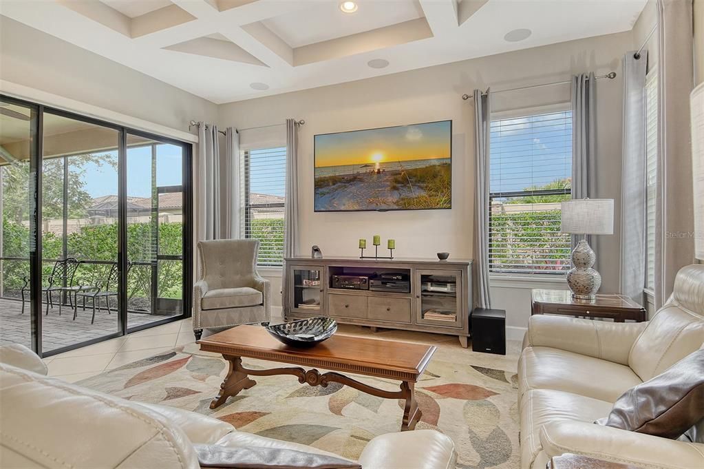 出租: $5,750 (3 贝兹, 3 浴室, 2993 平方英尺)