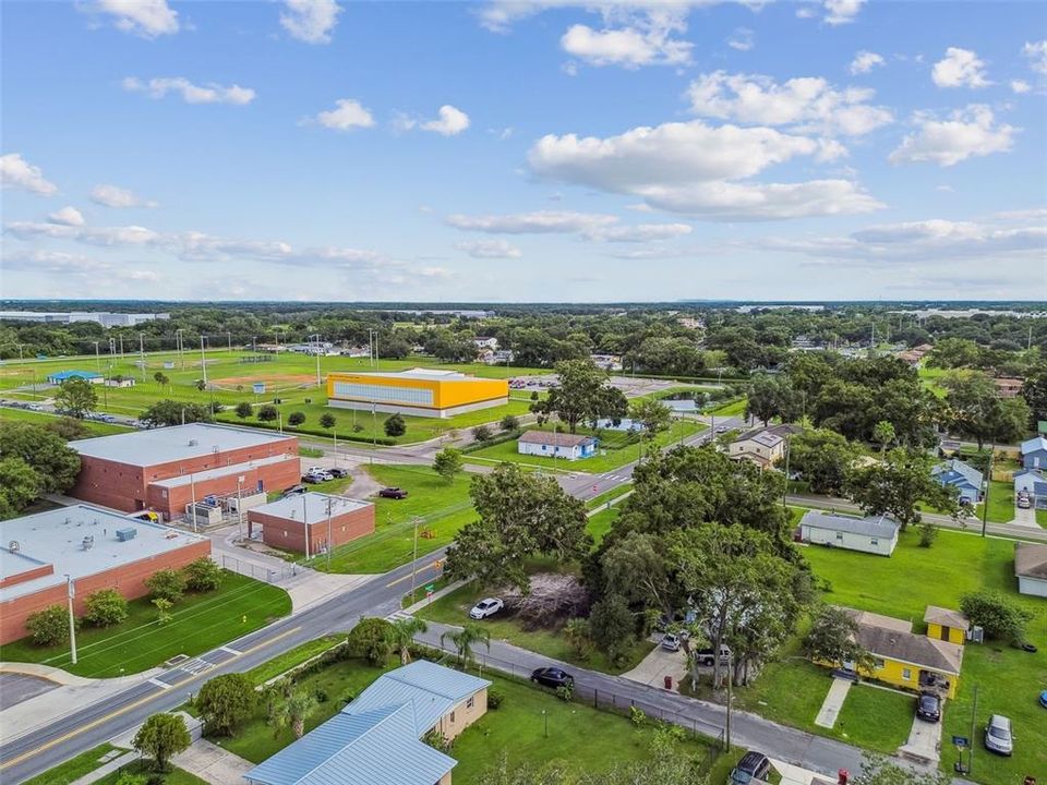 待售: $110,000 (0.27 acres)