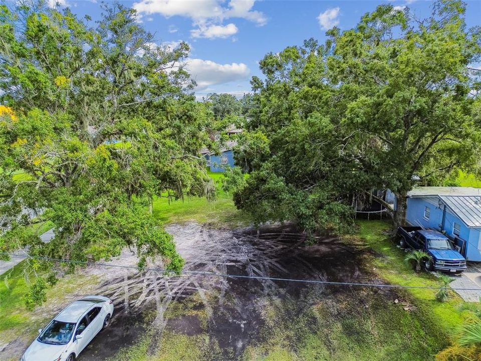 待售: $110,000 (0.27 acres)