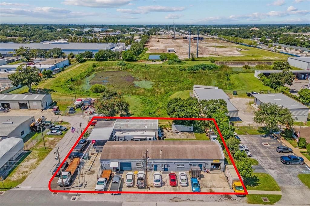 For Sale: $950,000 (0 beds, 0 baths, 4832 Square Feet)