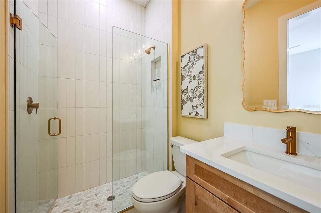 На продажу: $884,990 (4 спален, 3 ванн, 2938 Квадратных фут)