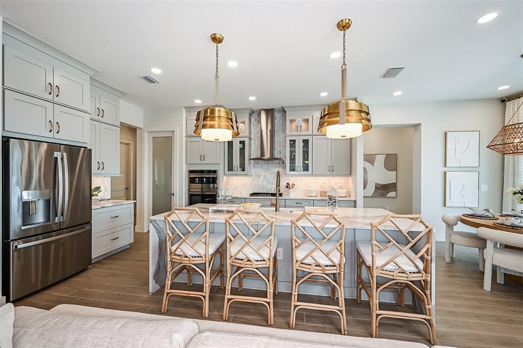 На продажу: $884,990 (4 спален, 3 ванн, 2938 Квадратных фут)