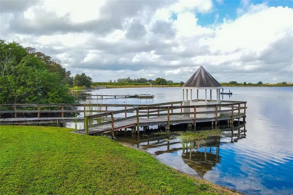 出租: $1,495 (2 贝兹, 2 浴室, 945 平方英尺)