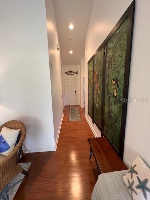 В аренду: $4,500 (2 спален, 2 ванн, 1324 Квадратных фут)