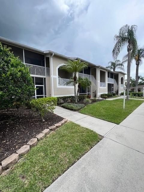 В аренду: $4,500 (2 спален, 2 ванн, 1324 Квадратных фут)