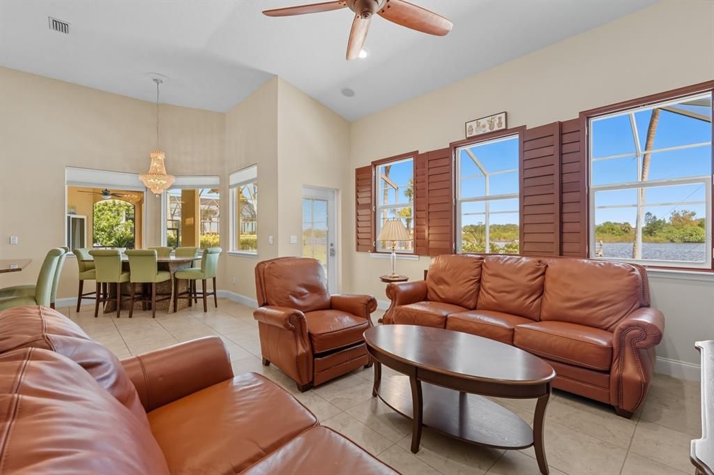 待售: $1,350,000 (4 贝兹, 4 浴室, 2541 平方英尺)