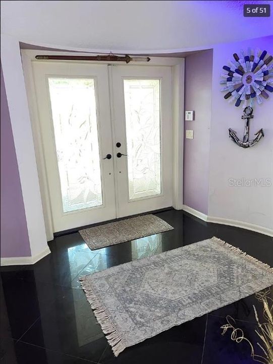 出租: $8,500 (4 贝兹, 3 浴室, 2256 平方英尺)