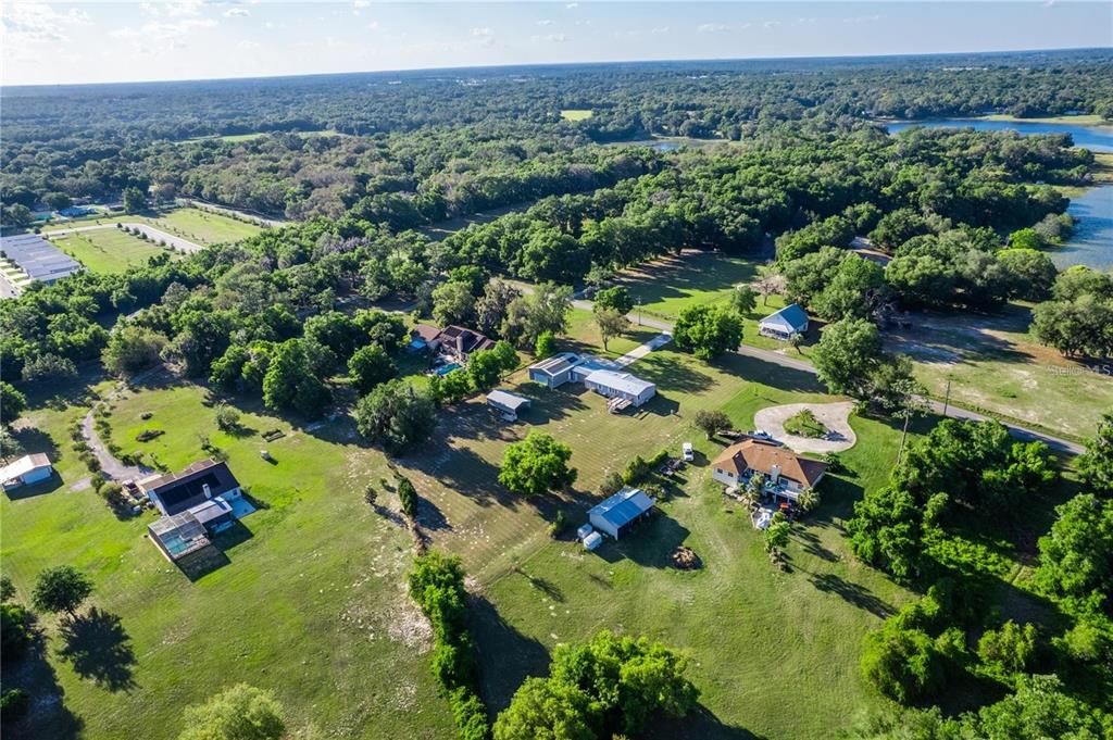 Под контрактом: $298,975 (4 спален, 2 ванн, 1512 Квадратных фут)