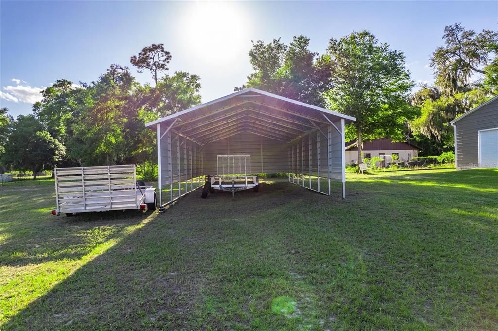 Под контрактом: $298,975 (4 спален, 2 ванн, 1512 Квадратных фут)