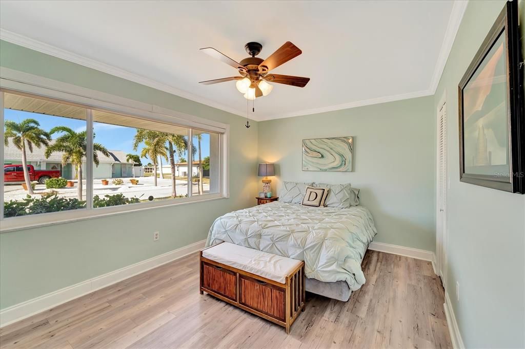 For Sale: $669,000 (3 beds, 2 baths, 2141 Square Feet)