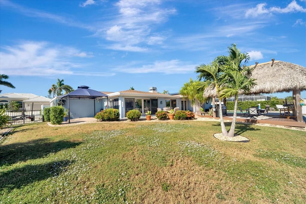 For Sale: $669,000 (3 beds, 2 baths, 2141 Square Feet)