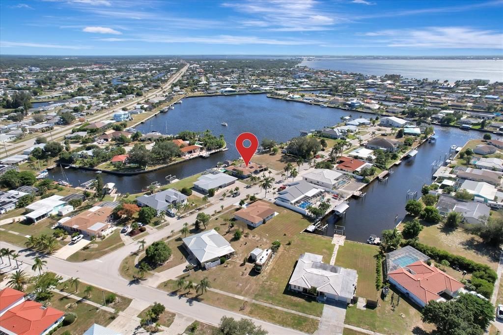 For Sale: $669,000 (3 beds, 2 baths, 2141 Square Feet)