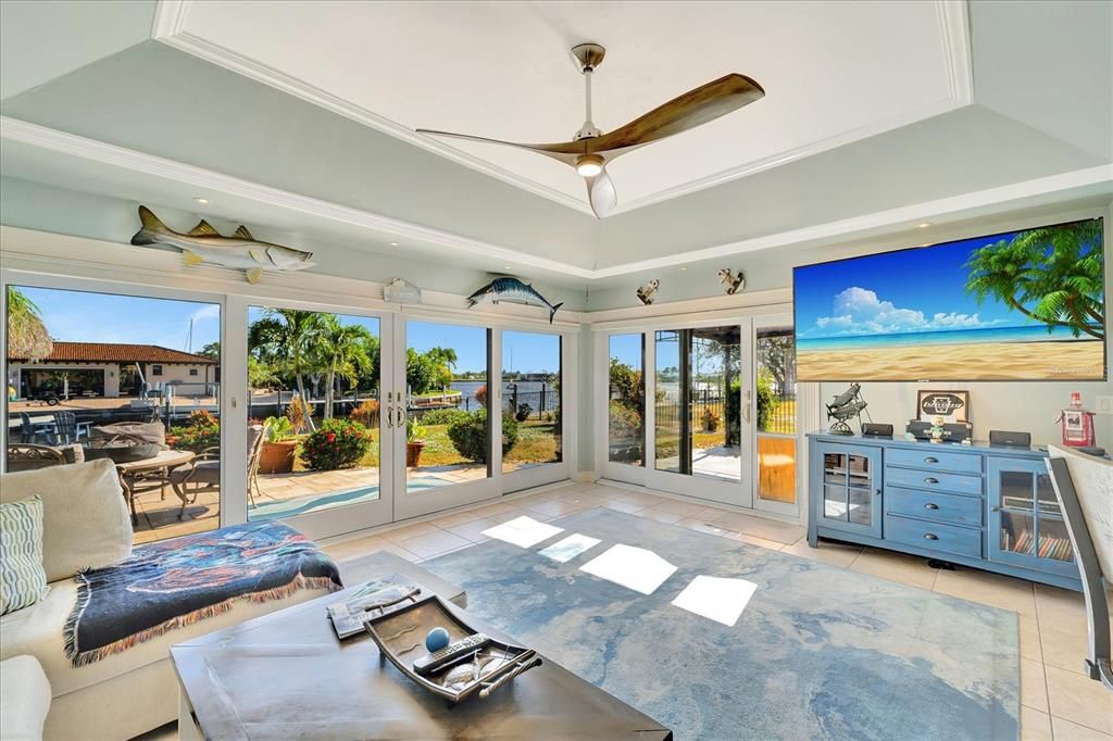 For Sale: $669,000 (3 beds, 2 baths, 2141 Square Feet)