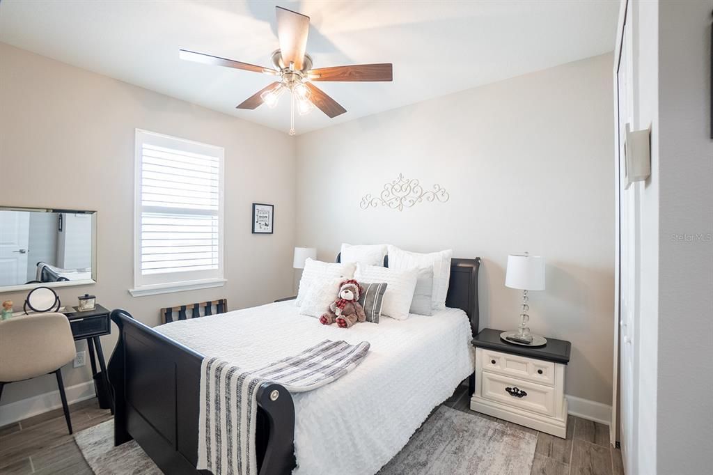 待售: $679,000 (4 贝兹, 2 浴室, 2600 平方英尺)