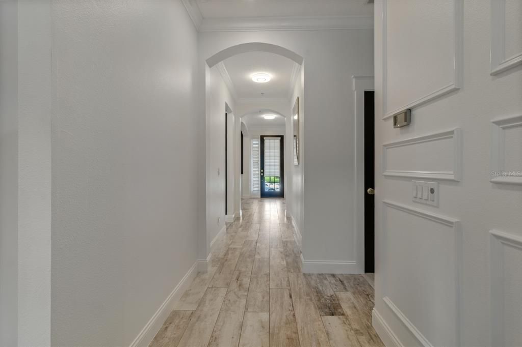 Под контрактом: $675,000 (3 спален, 2 ванн, 1858 Квадратных фут)