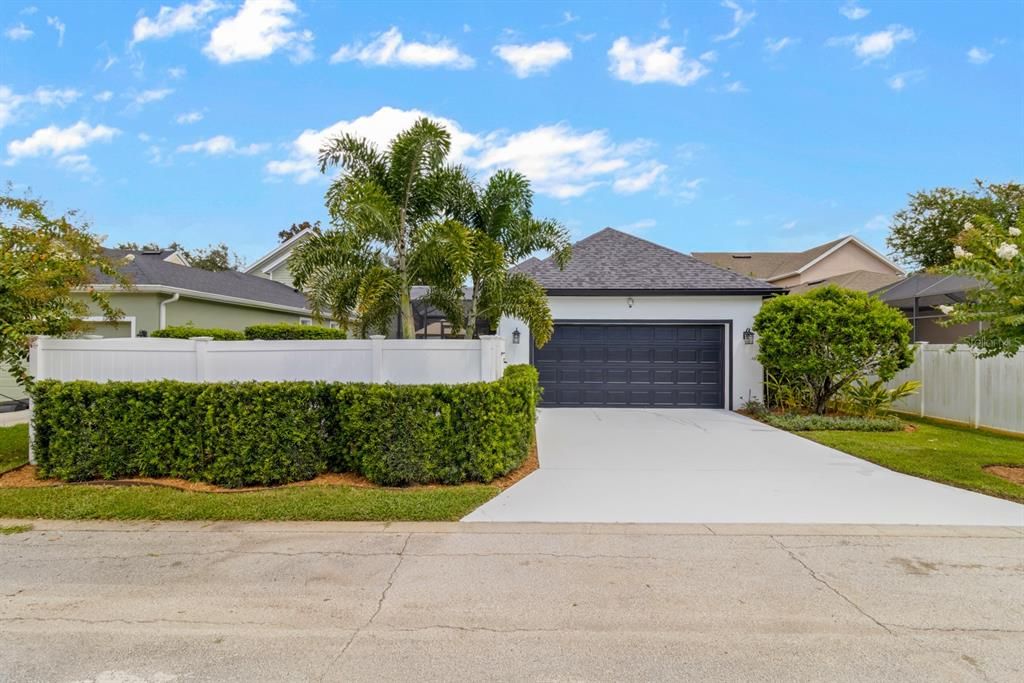 Под контрактом: $675,000 (3 спален, 2 ванн, 1858 Квадратных фут)