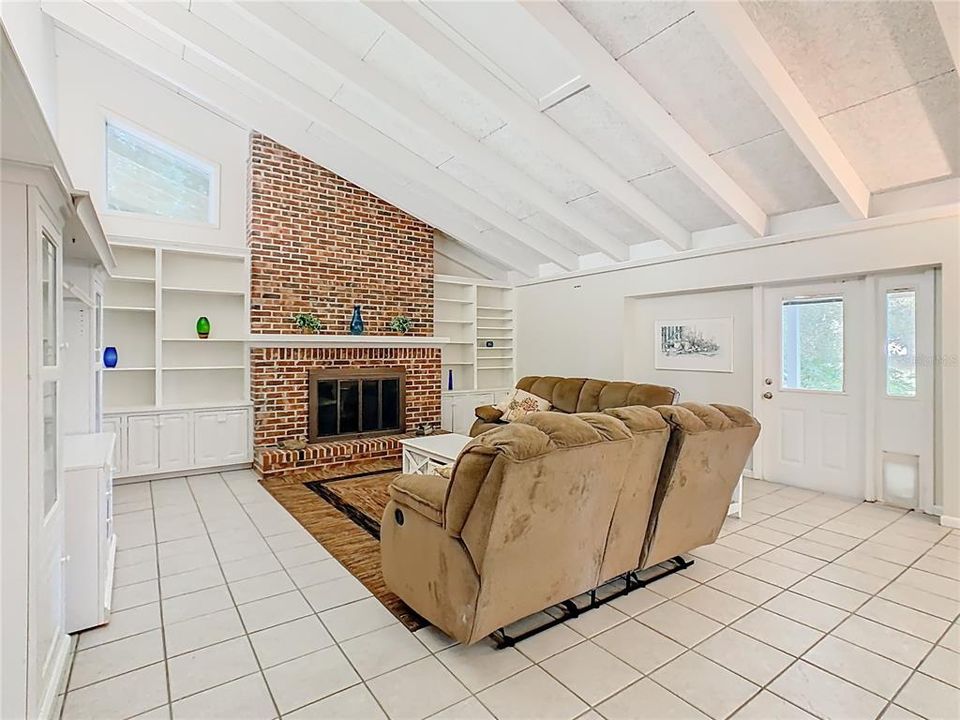 For Sale: $325,000 (4 beds, 2 baths, 2430 Square Feet)