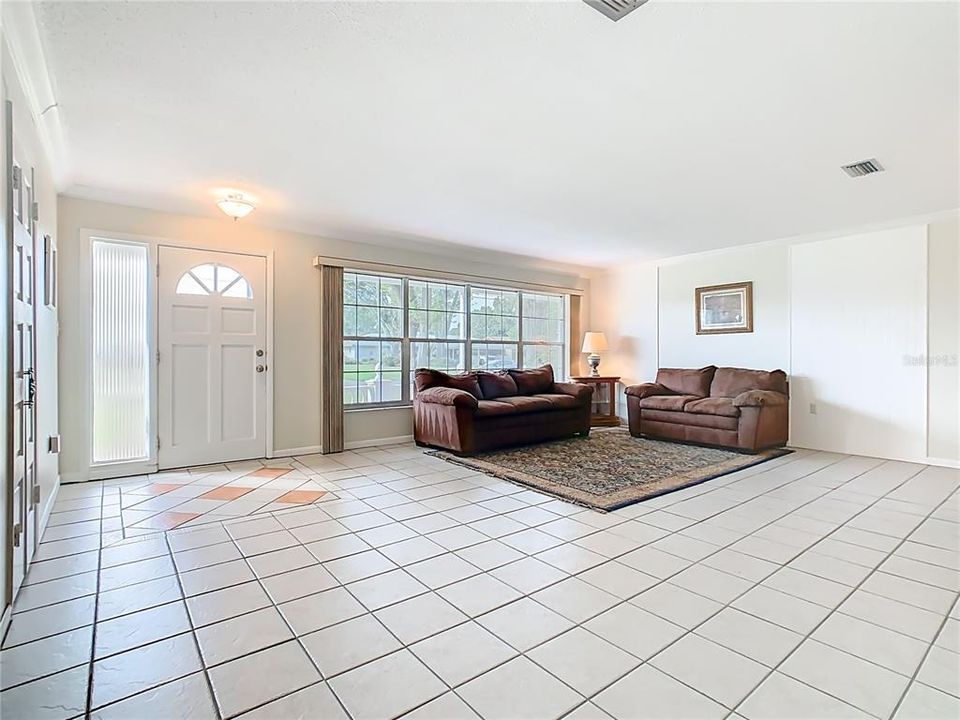 For Sale: $325,000 (4 beds, 2 baths, 2430 Square Feet)