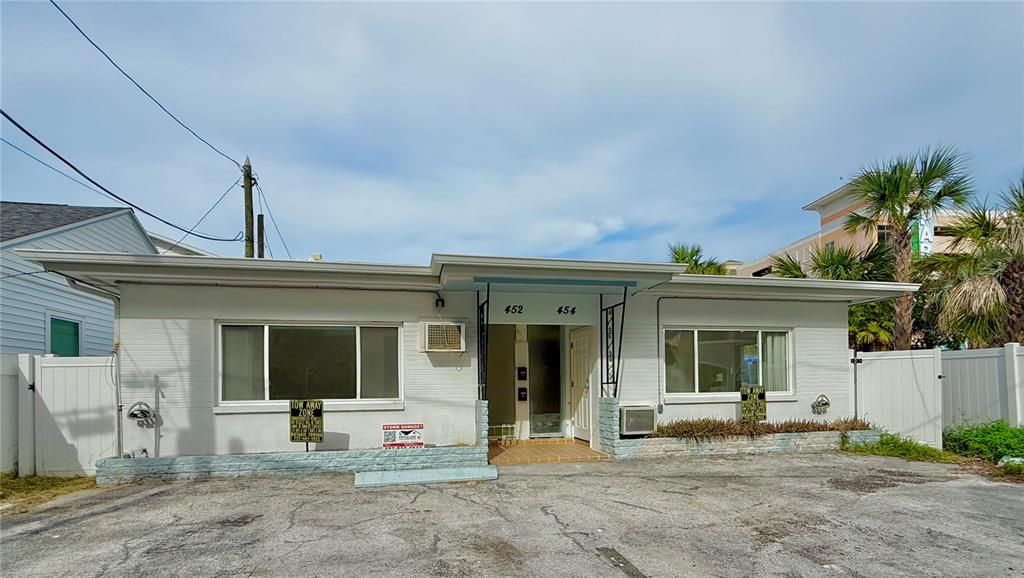 Active With Contract: $1,850,000 (8 beds, 0 baths, 3104 Square Feet)