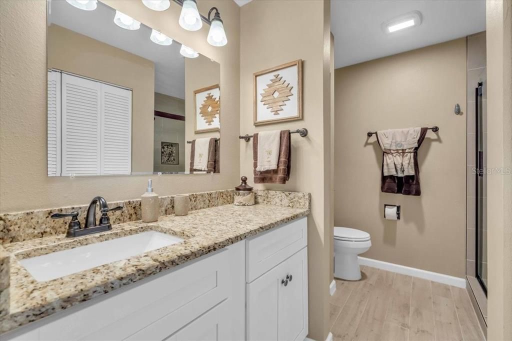 На продажу: $295,000 (4 спален, 2 ванн, 1510 Квадратных фут)