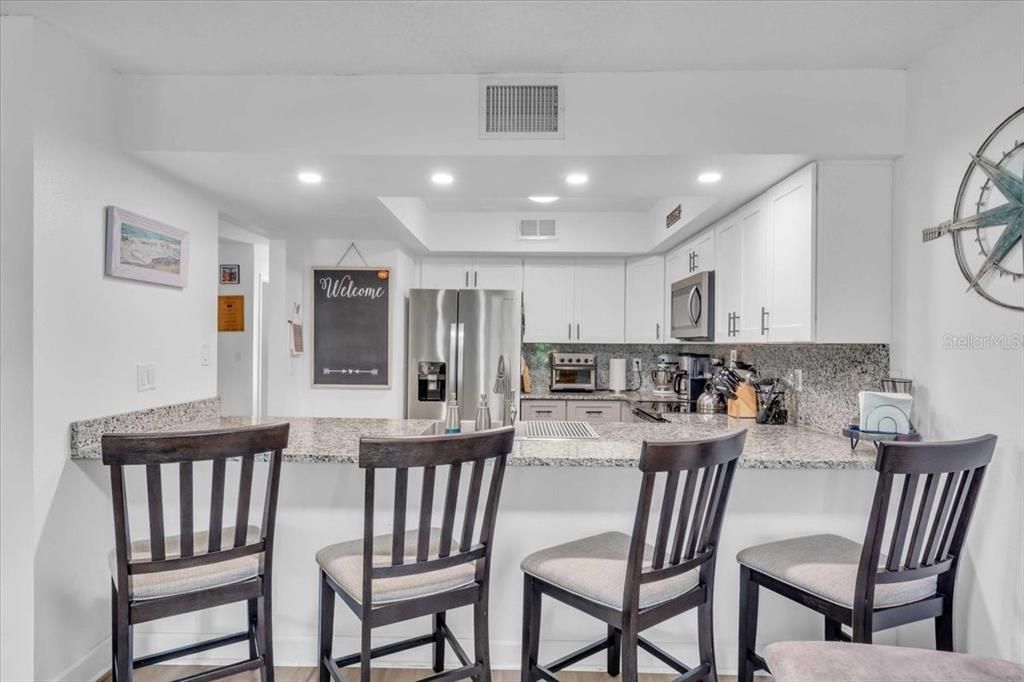 На продажу: $295,000 (4 спален, 2 ванн, 1510 Квадратных фут)