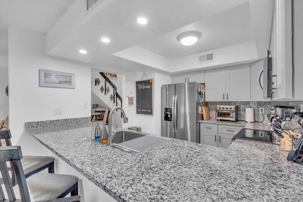 На продажу: $295,000 (4 спален, 2 ванн, 1510 Квадратных фут)