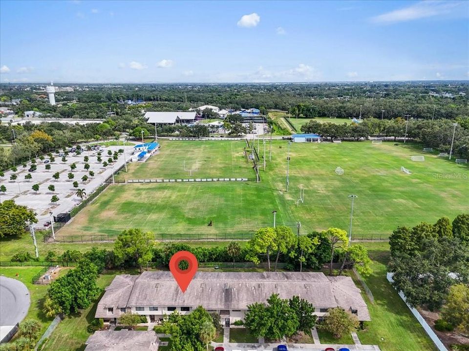 На продажу: $295,000 (4 спален, 2 ванн, 1510 Квадратных фут)