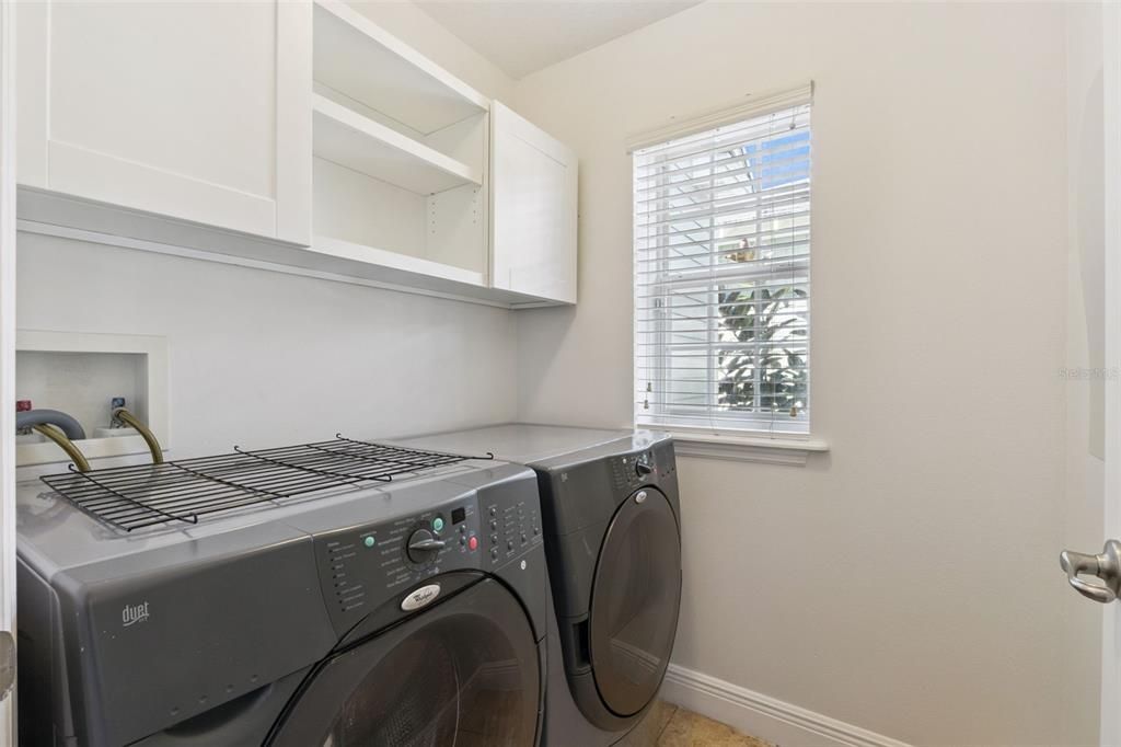 待售: $710,000 (3 贝兹, 2 浴室, 1673 平方英尺)