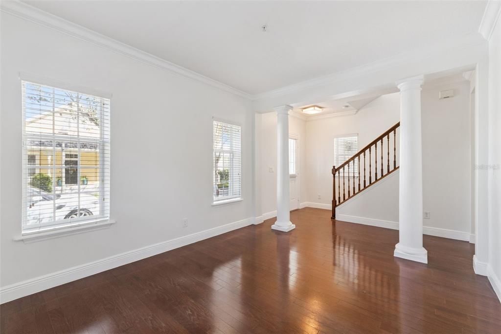 待售: $710,000 (3 贝兹, 2 浴室, 1673 平方英尺)