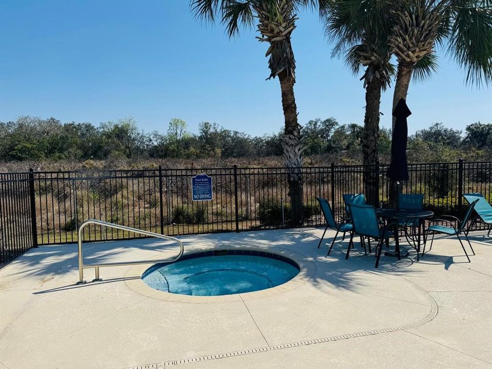 出租: $1,775 (3 贝兹, 2 浴室, 1600 平方英尺)