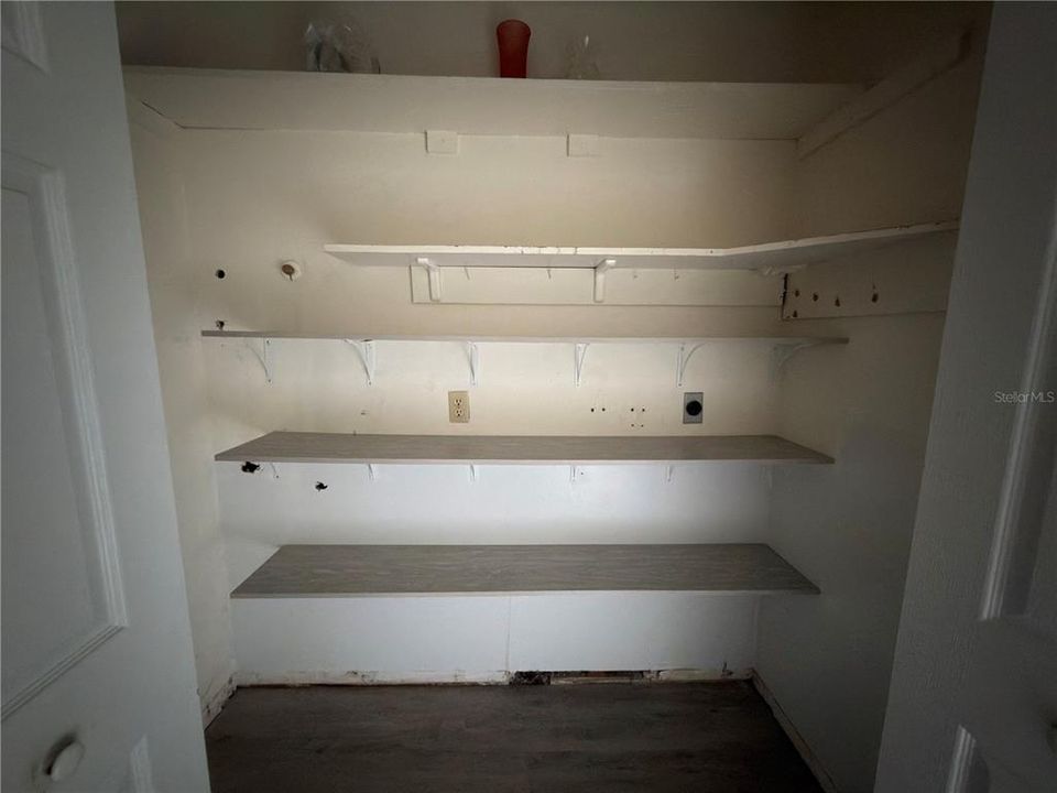 Activo con contrato: $262,000 (3 camas, 2 baños, 1258 Pies cuadrados)